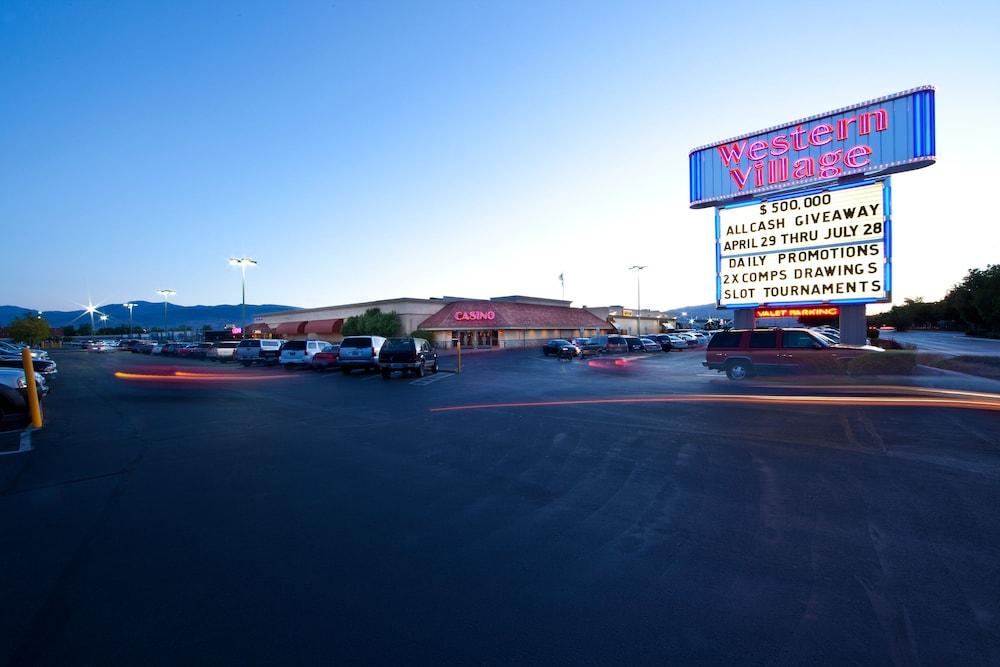Western Village Inn And Casino Sparks Buitenkant foto